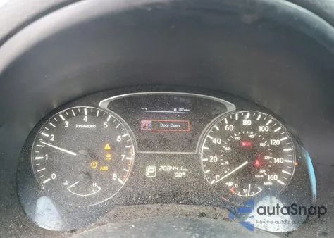 2015 Nissan Altima 2.5 z USA, uszkodzony, nr VIN 1N4AL3AP3FC573321